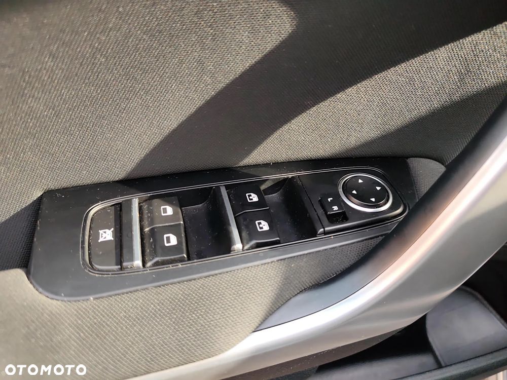 Kia XCeed 1.5 T-GDI M - 19
