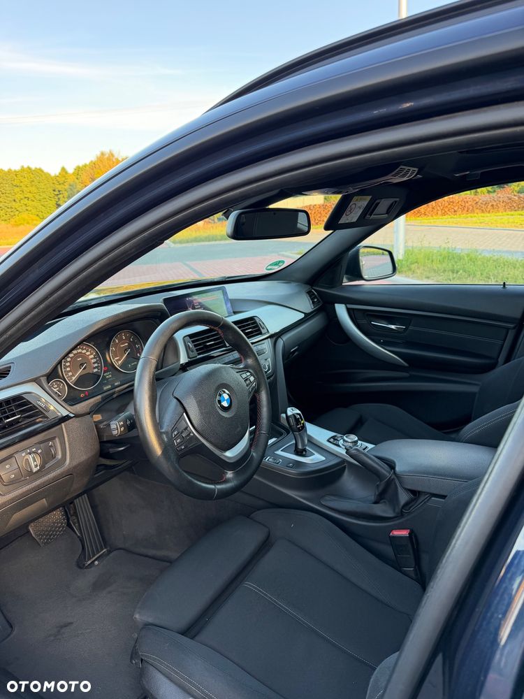 BMW Seria 3 320d Efficient Dynamics Edition - 13