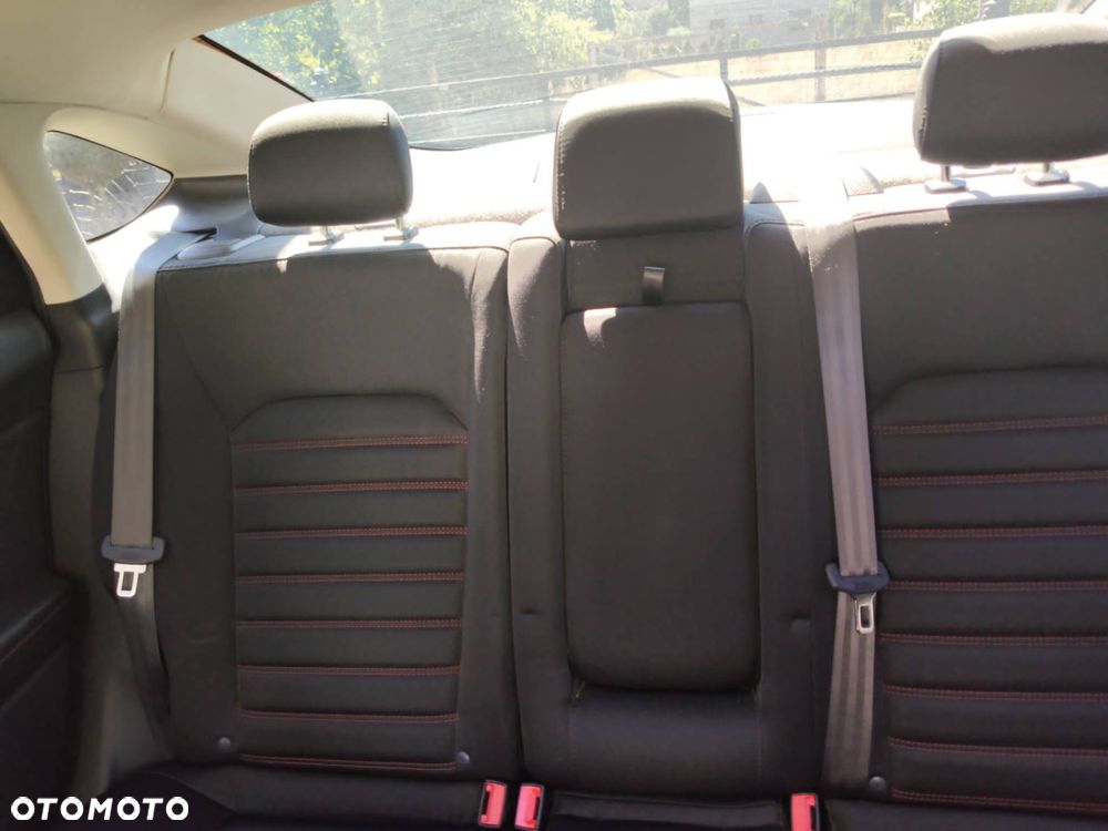 Ford Fusion - 17