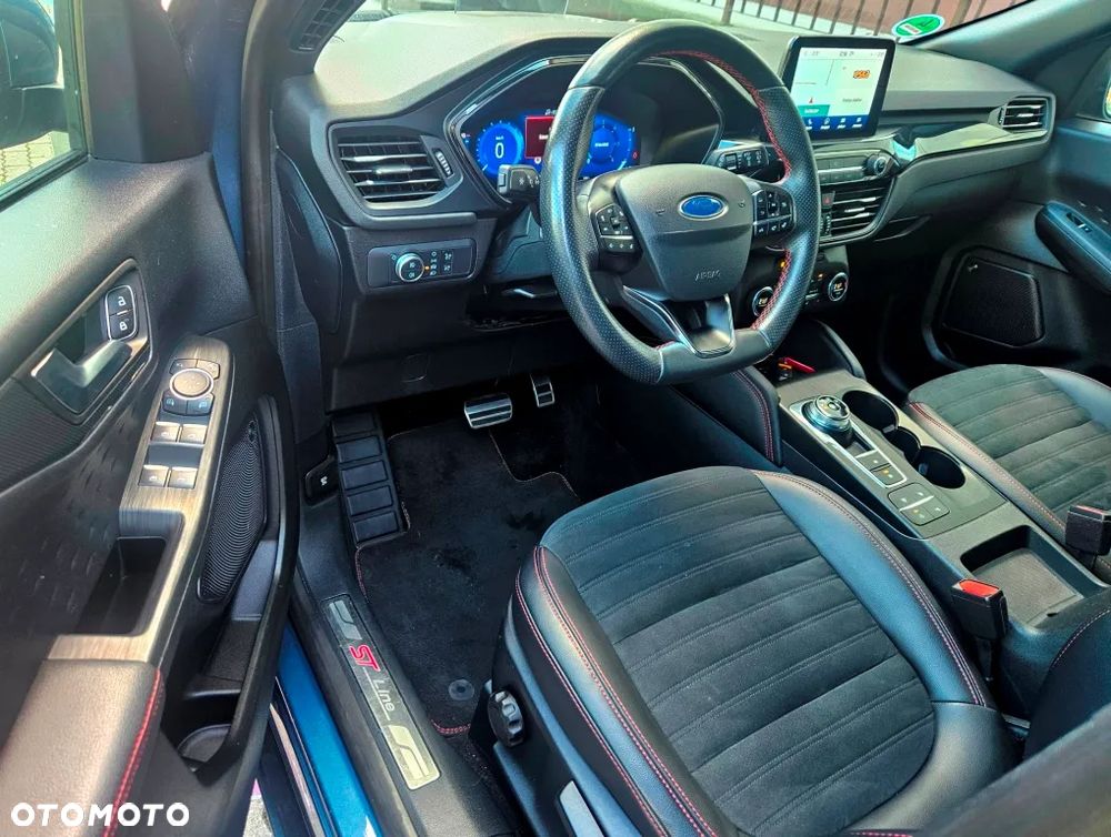 Ford Kuga 2.0 EcoBlue 4x4 ST-LINE X - 19