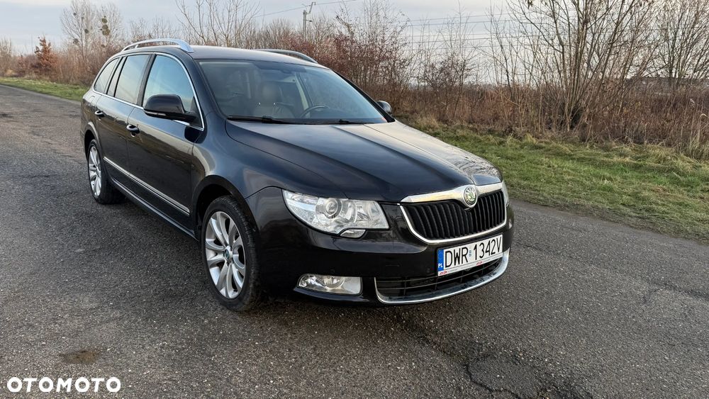 Skoda Superb 2.0 TDI Exclusive - 7