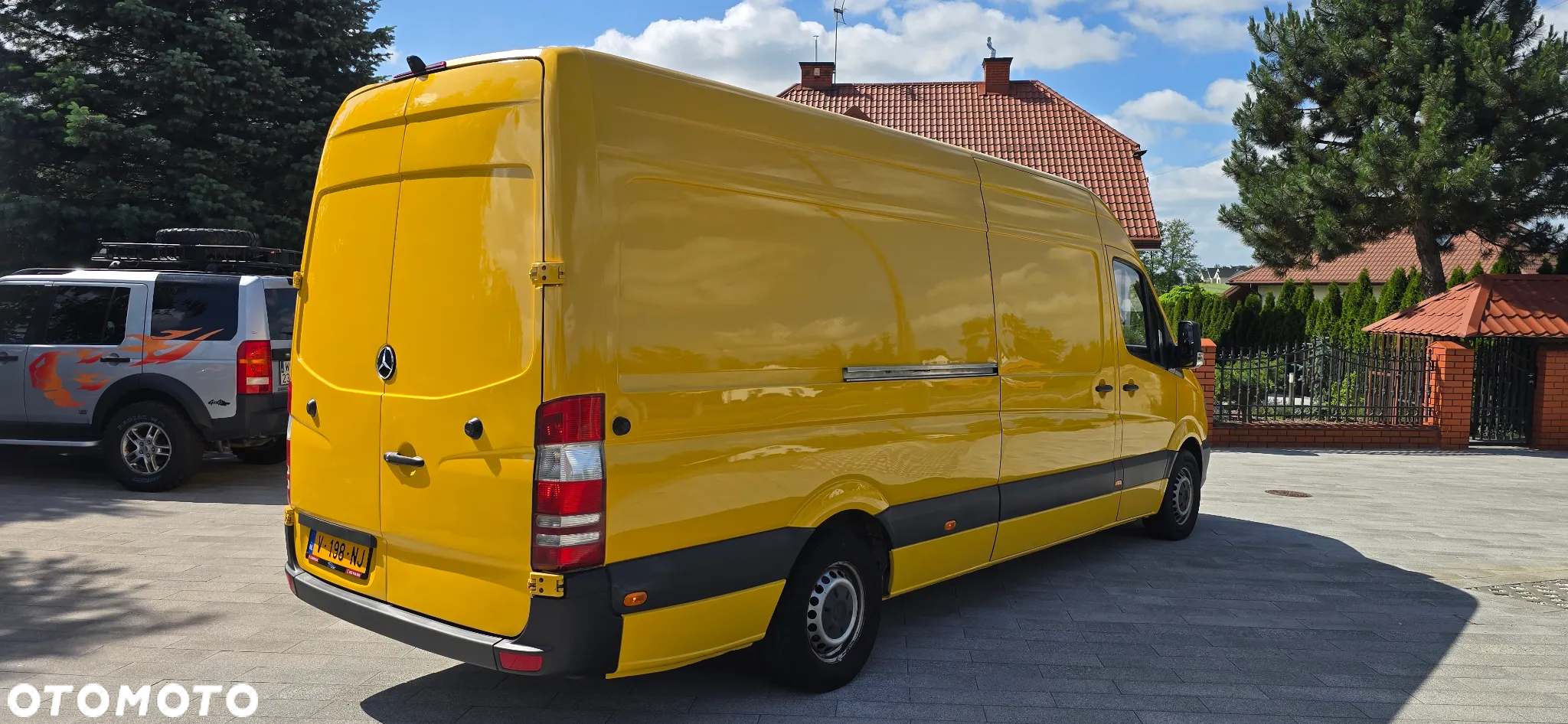 Mercedes-Benz Sprinter - 5