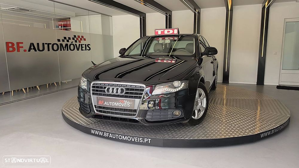 Audi A4 2.0 TDI exclusive - 2