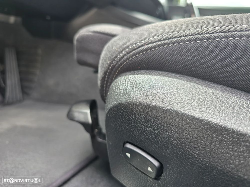 BMW 218 d Cabrio Line Sport Auto - 20