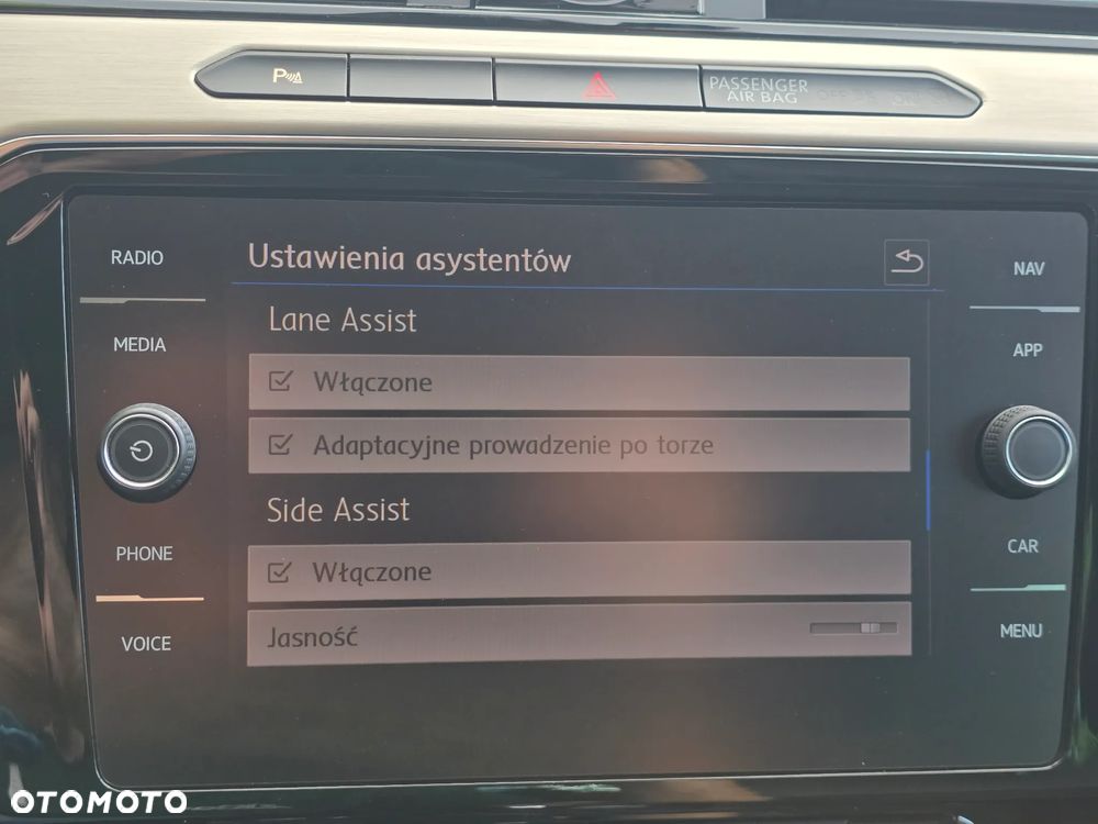 Volkswagen Passat 2.0 TDI SCR Highline DSG - 15