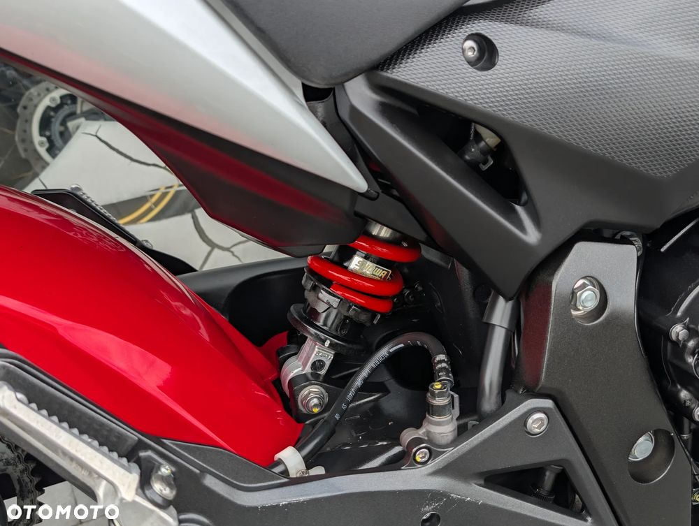 Honda CBR - 14
