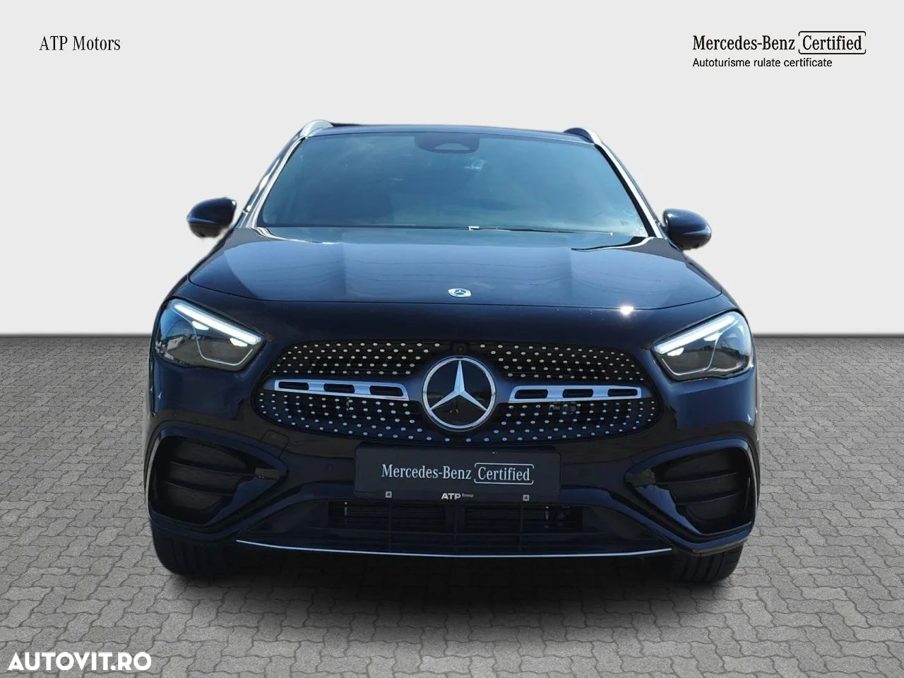 Mercedes-Benz GLA - 38