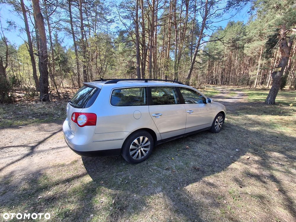 Volkswagen Passat 2.0 TDI 4Motion Comfortline - 4