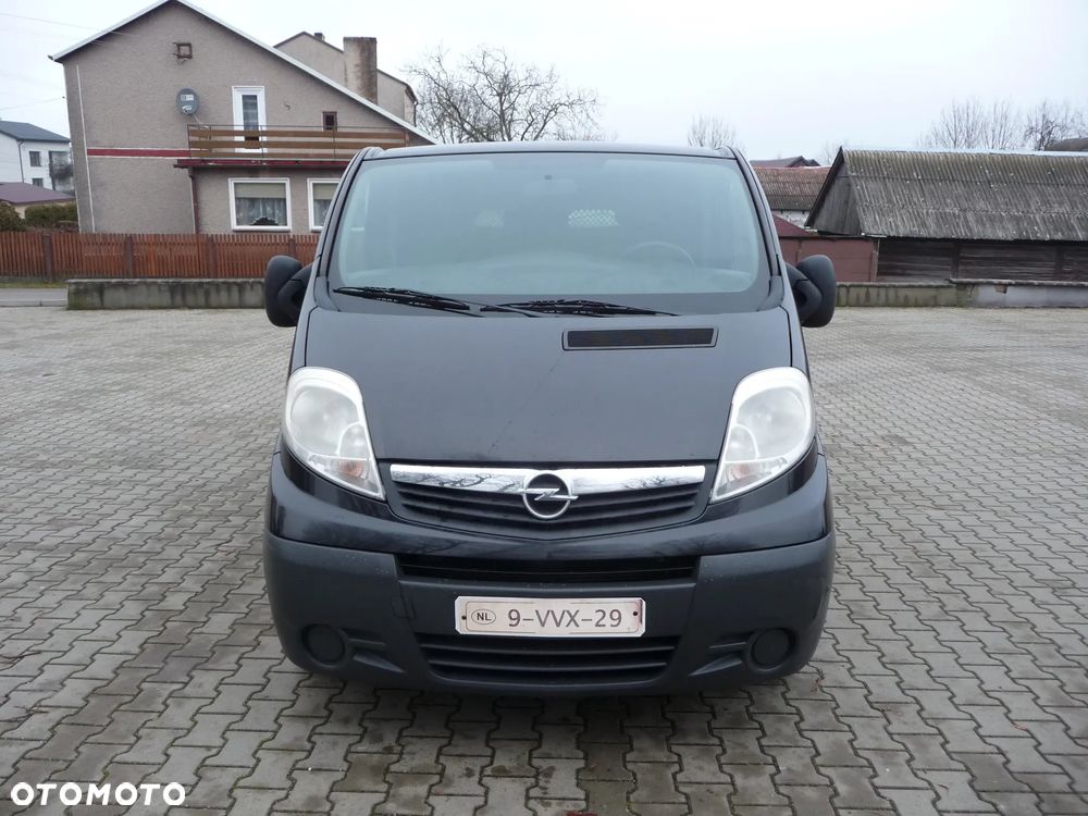 Opel Vivaro - 2