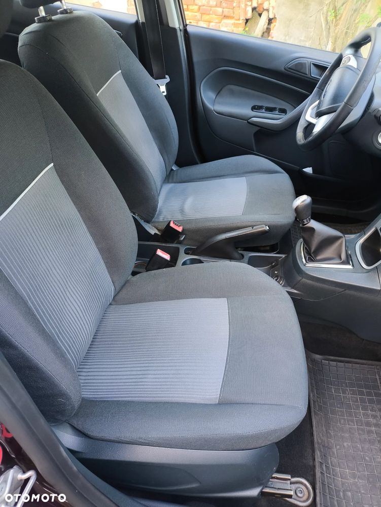 Ford Fiesta 1.25 SYNC Edition - 25