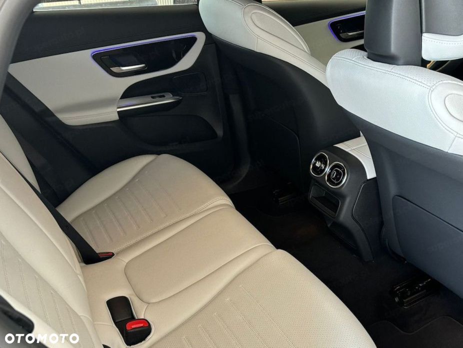 Mercedes-Benz GLC 200 mHEV 4-Matic AMG Line - 18