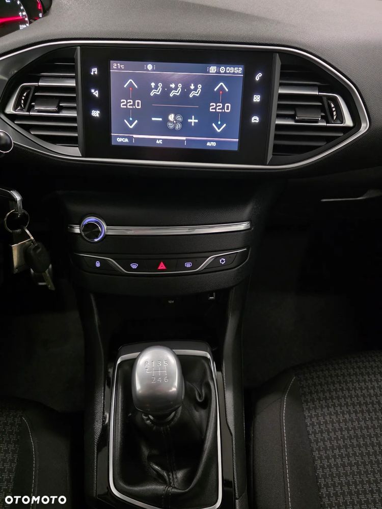 Peugeot 308 - 12