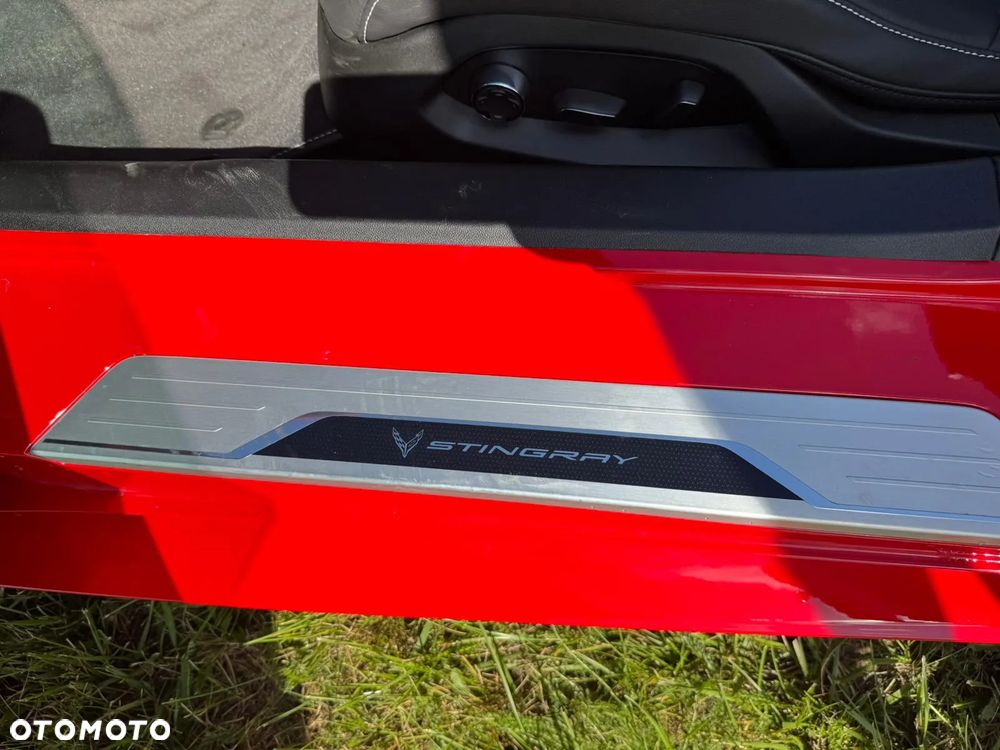 Chevrolet Corvette - 26