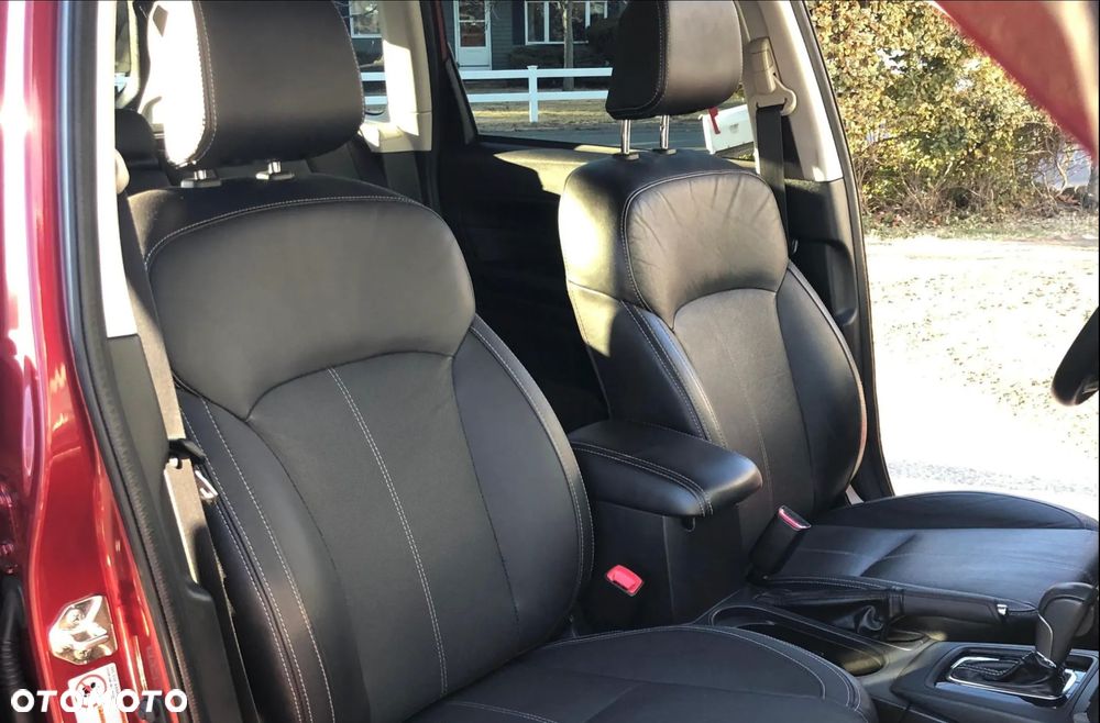 Subaru Forester 2.0 XT Platinum Lineartronic - 13