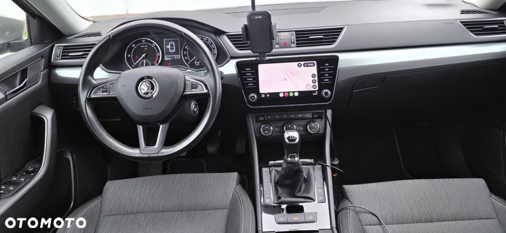 Skoda Superb 2.0 TDI Ambition - 6