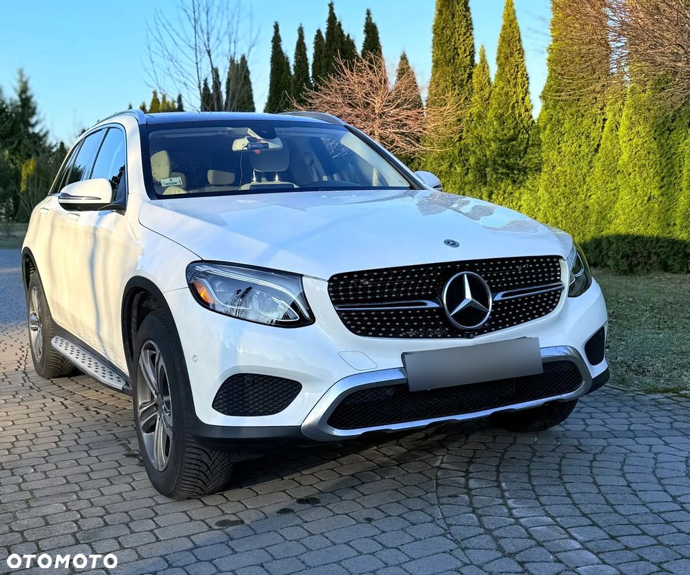 Mercedes-Benz GLC 300 4Matic 9G-TRONIC - 1