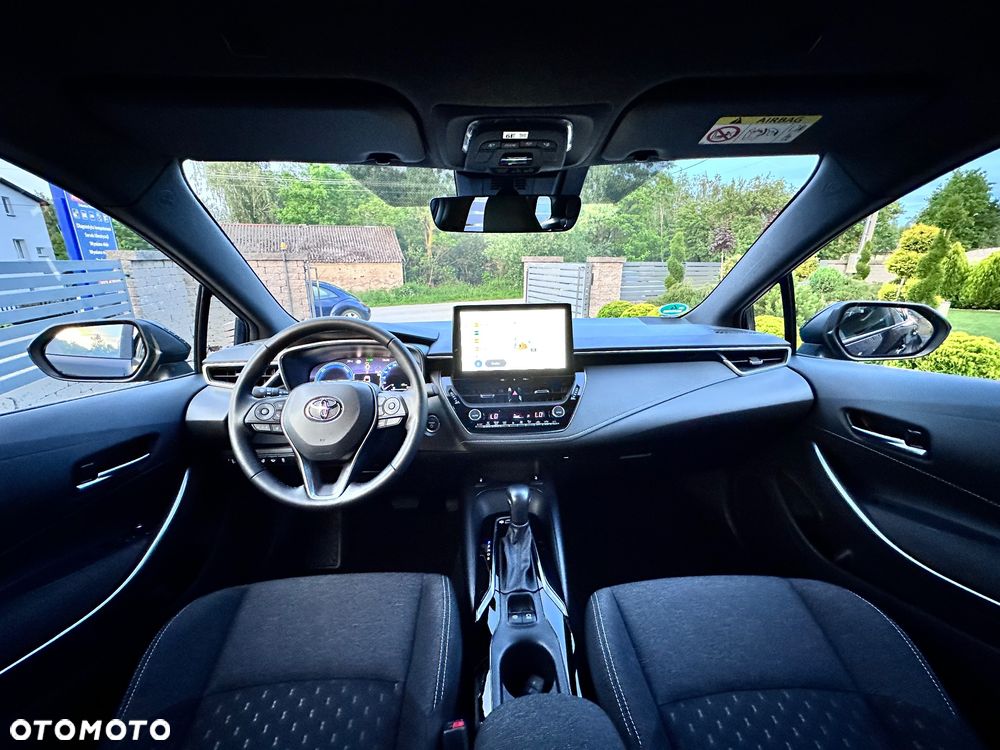 Toyota Corolla - 11