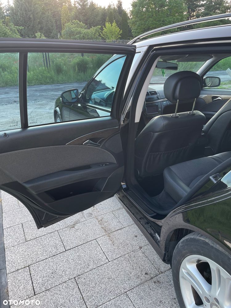 Mercedes-Benz Klasa E 280 CDI 4-Matic Avantgarde - 29