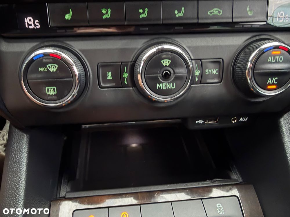 Skoda Octavia - 23