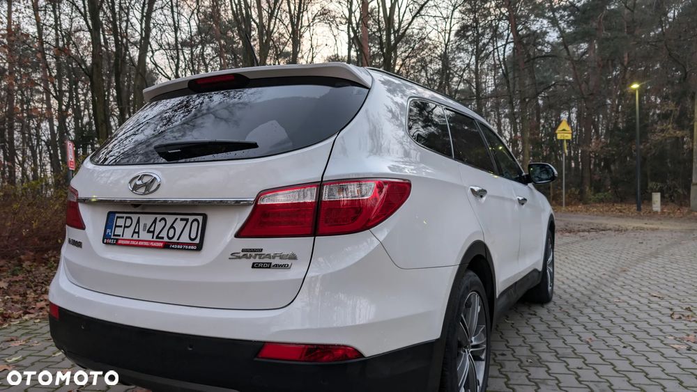 Hyundai Santa Fe Grand 2.2 CRDI 4WD Automatik Premium - 9