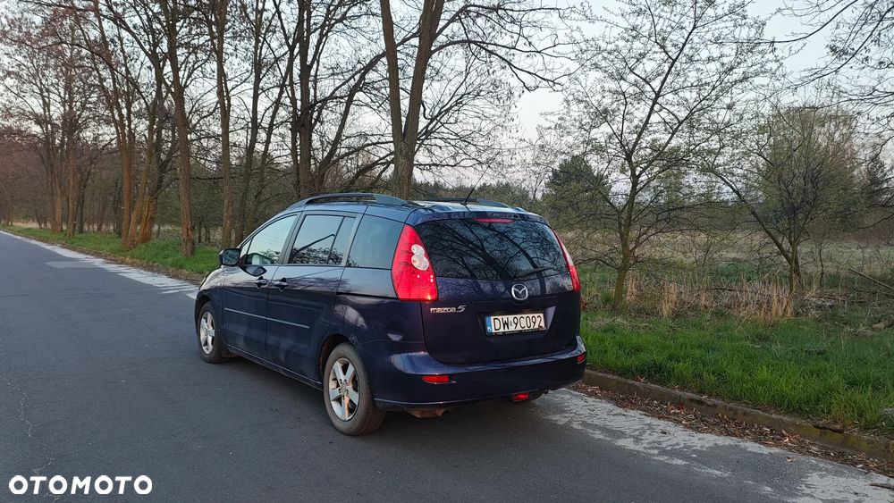 Mazda 5 - 16