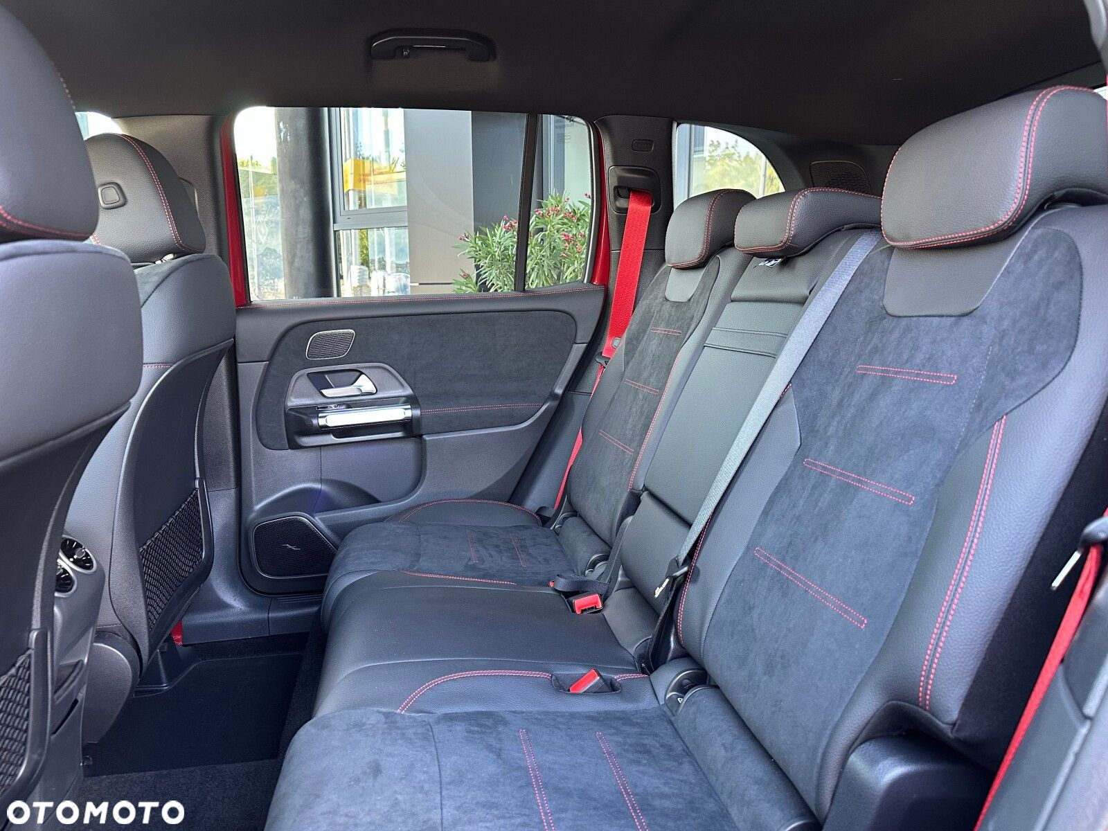 Mercedes-Benz GLB AMG 35 4-Matic - 10