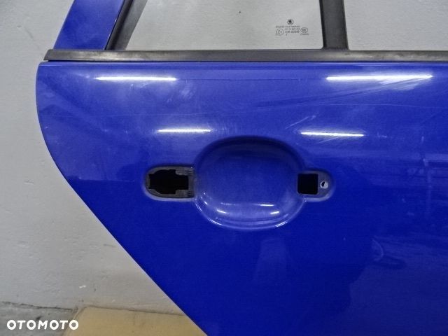 DRZWI PRAWY TYŁ PRAWE TYŁ SKODA FABIA I KOMBI 99-04 LAK:4590 NR670 - 3