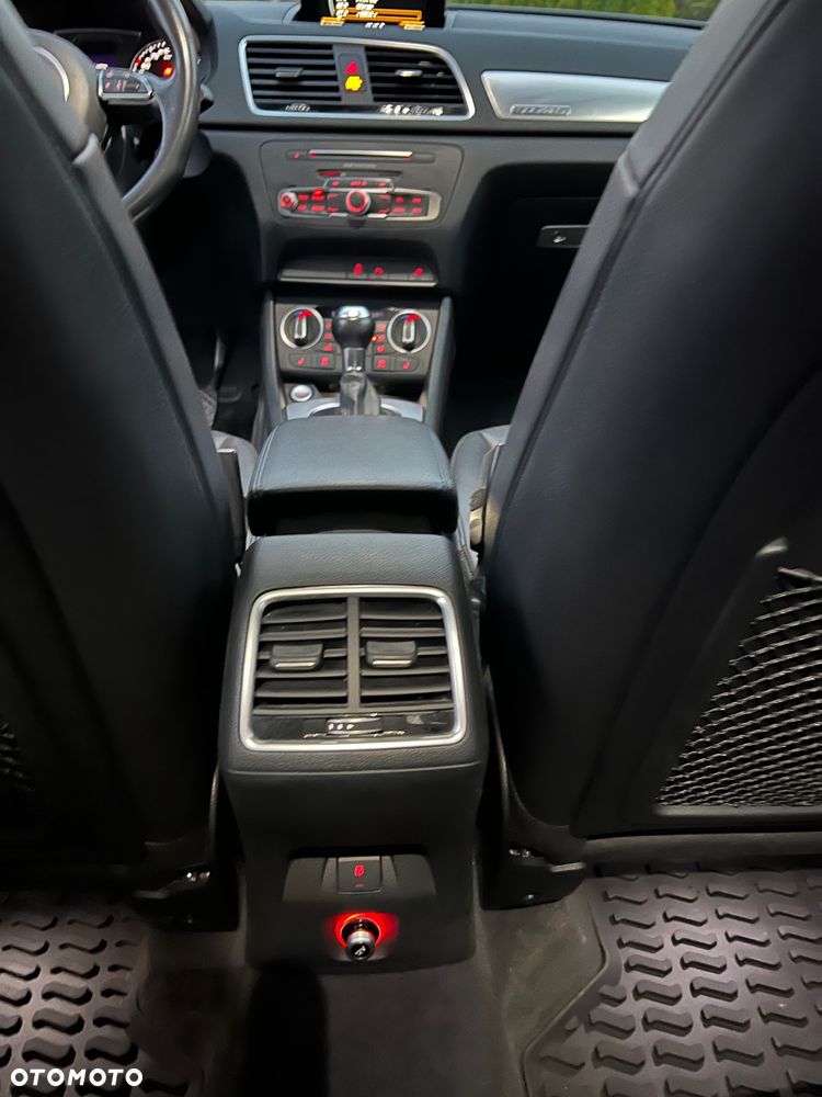 Audi Q3 2.0 TFSI Quattro Sport S tronic - 23
