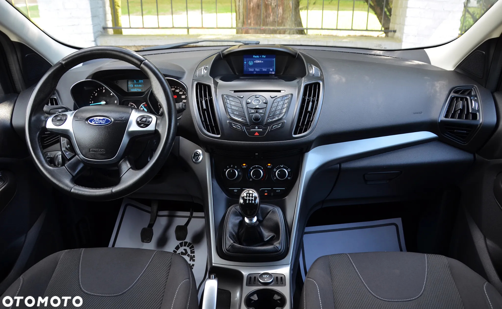 Ford Kuga 2.0 TDCi 2x4 SYNC - 26