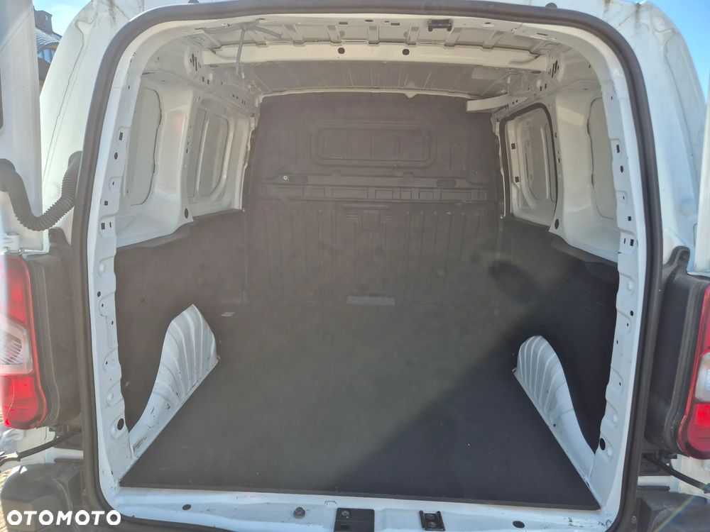 Citroën Beringo 1.5 100km - 12