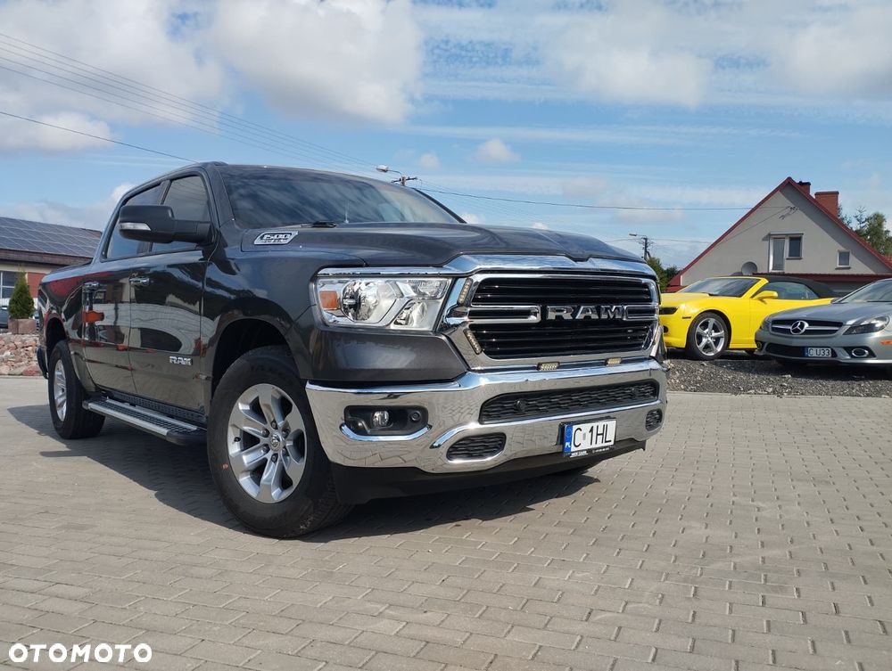 Dodge RAM 1500 5.7 4x4 - 5