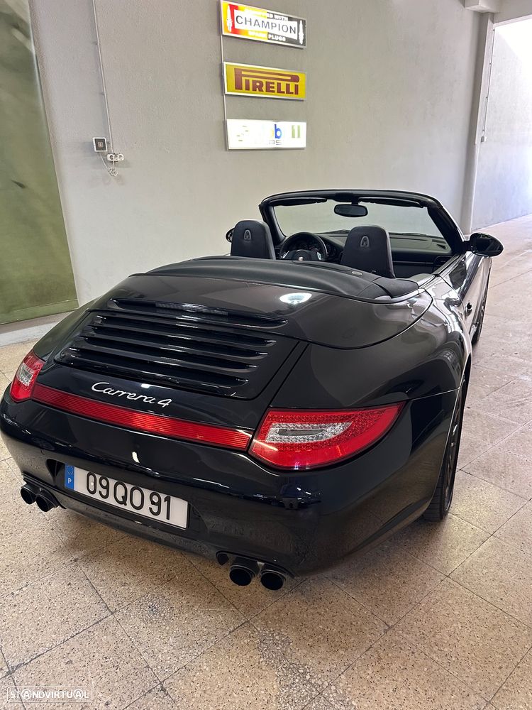 Porsche 911 (997) Carrera 4 Cabriolet PDK - 37