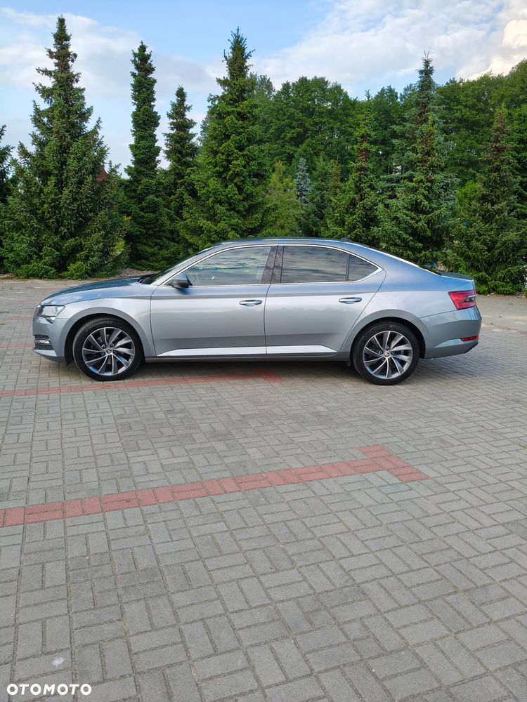 Skoda Superb 2.0 TDI SCR Style DSG - 1