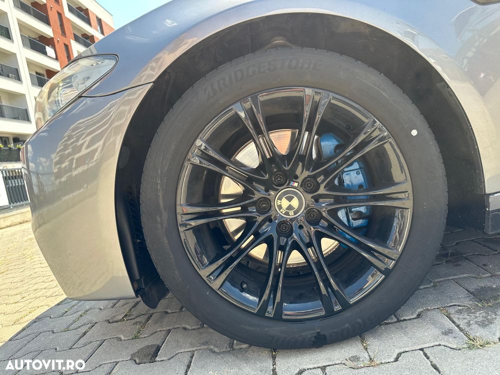 BMW Seria 5 525d xDrive - 9