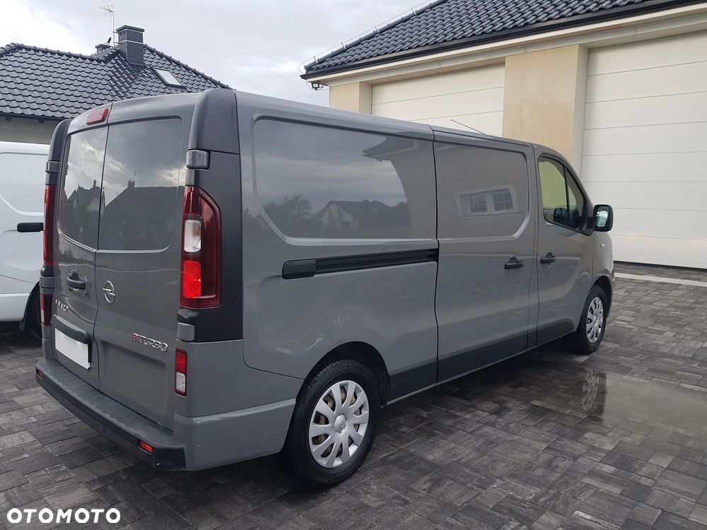 Opel VIVARO LONG - 14