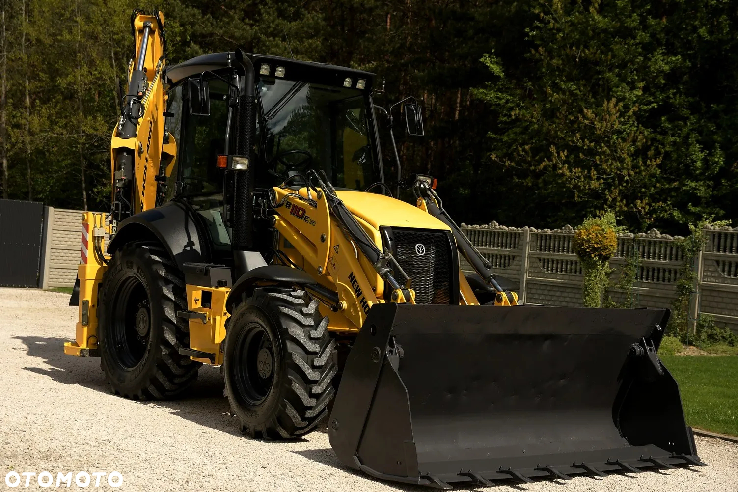 New Holland KOPARKO-ŁADOWARKA * NEW HOLLAND B110C TC * ZNAKOMITY STAN! - 2
