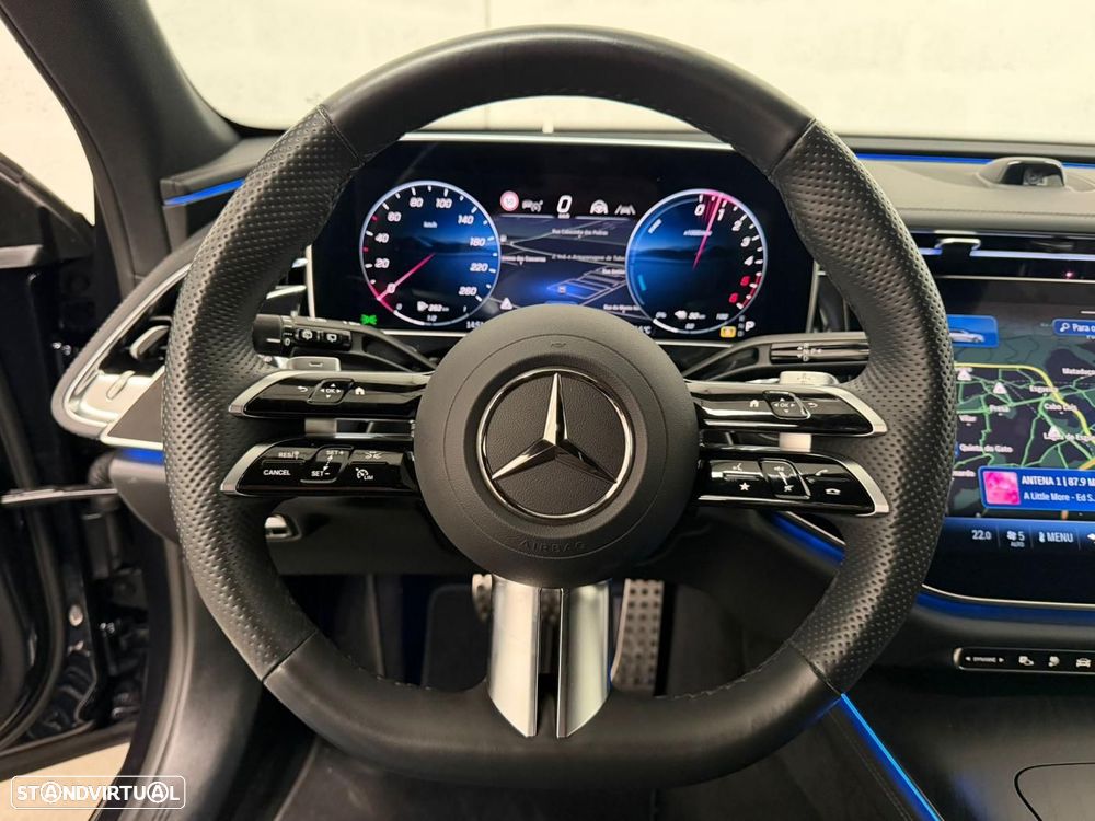 Mercedes-Benz E 300 e AMG Line - 19