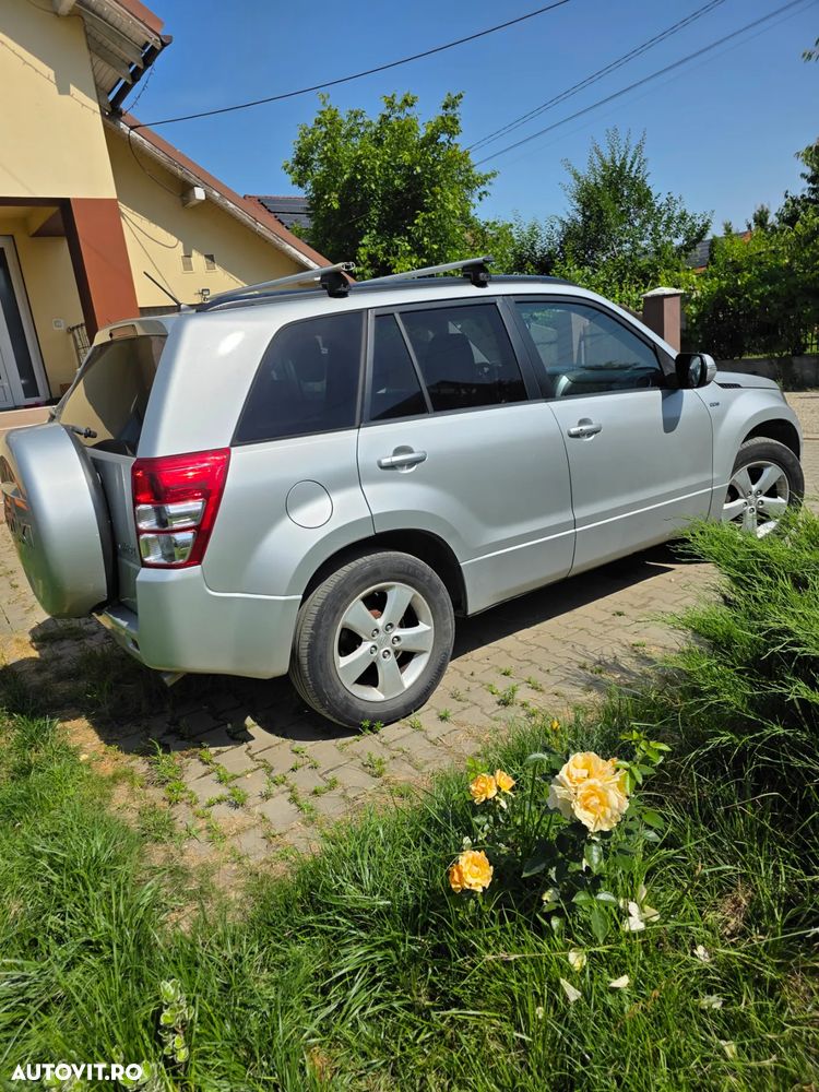 Suzuki Grand Vitara 1.9 DDIS JLX-EL - 9
