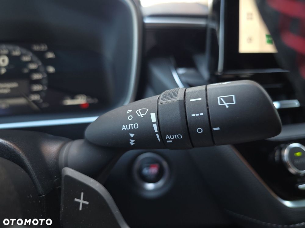 Toyota Corolla - 30