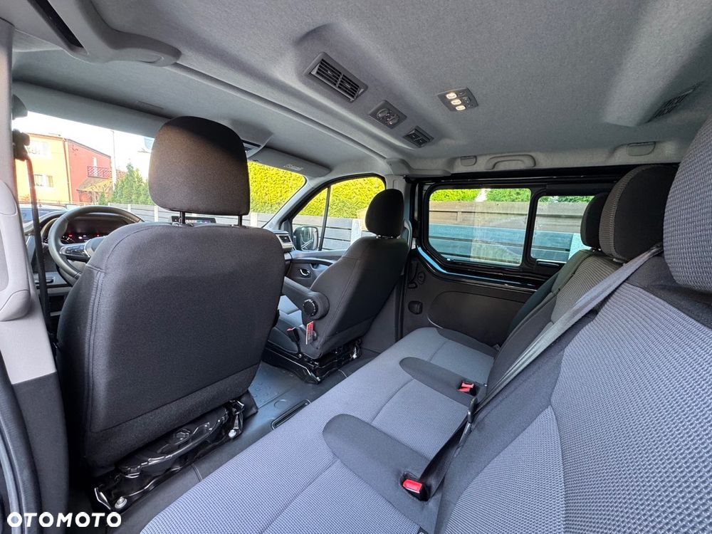 Renault Trafic - 17