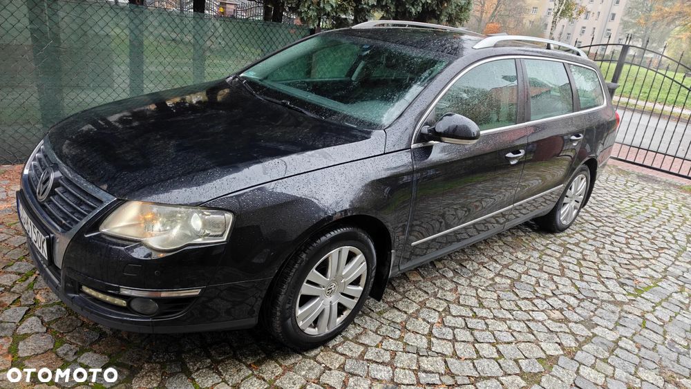 Volkswagen Passat 2.0 TDI Highline - 34