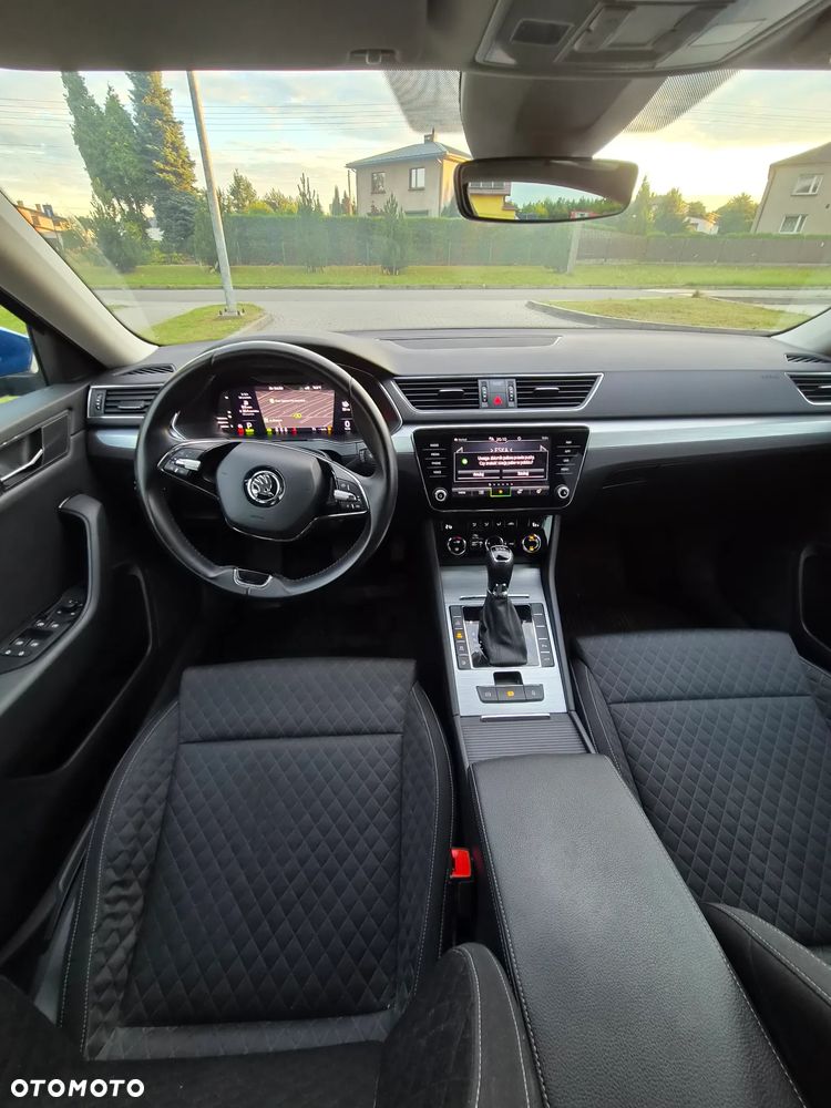 Skoda Superb 1.4 TSI Plug-In Hybrid Ambition DSG - 9