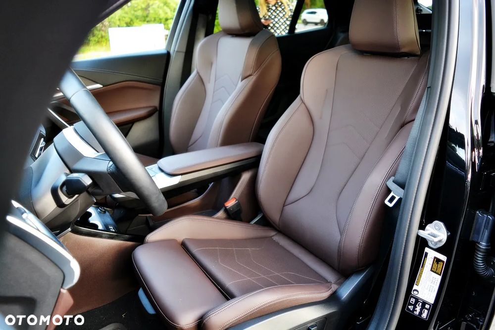 BMW X2 xDrive20i Advantage Plus - 6