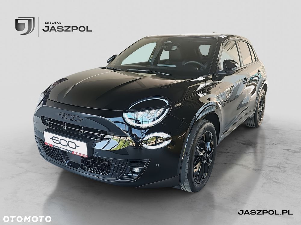Fiat 600 1.2 Turbo Sport eDCT - 1