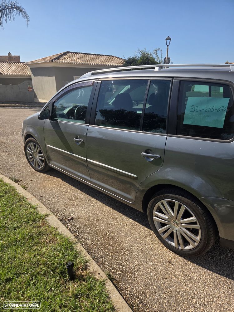 VW Touran 2.0 TDI Highline DSG 7L - 14