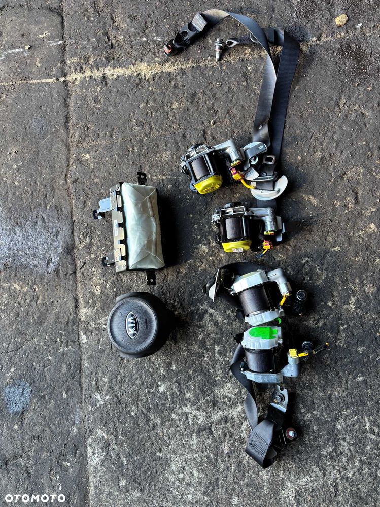 Kia Stonic Airbag Poduszka Poduszki Pasażera Kierowcy + 4 pasy komplet