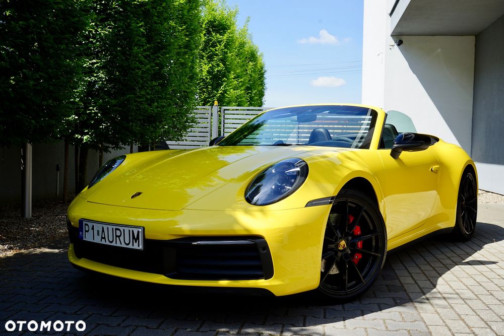Porsche 911 Carrera 4S - 16