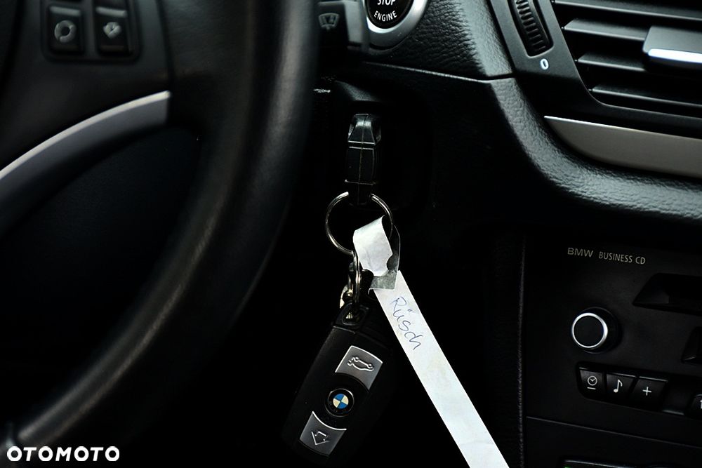 BMW X1 sDrive18d xLine - 21