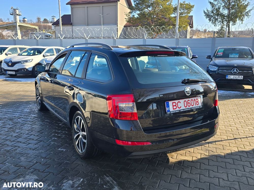 Skoda Octavia - 4