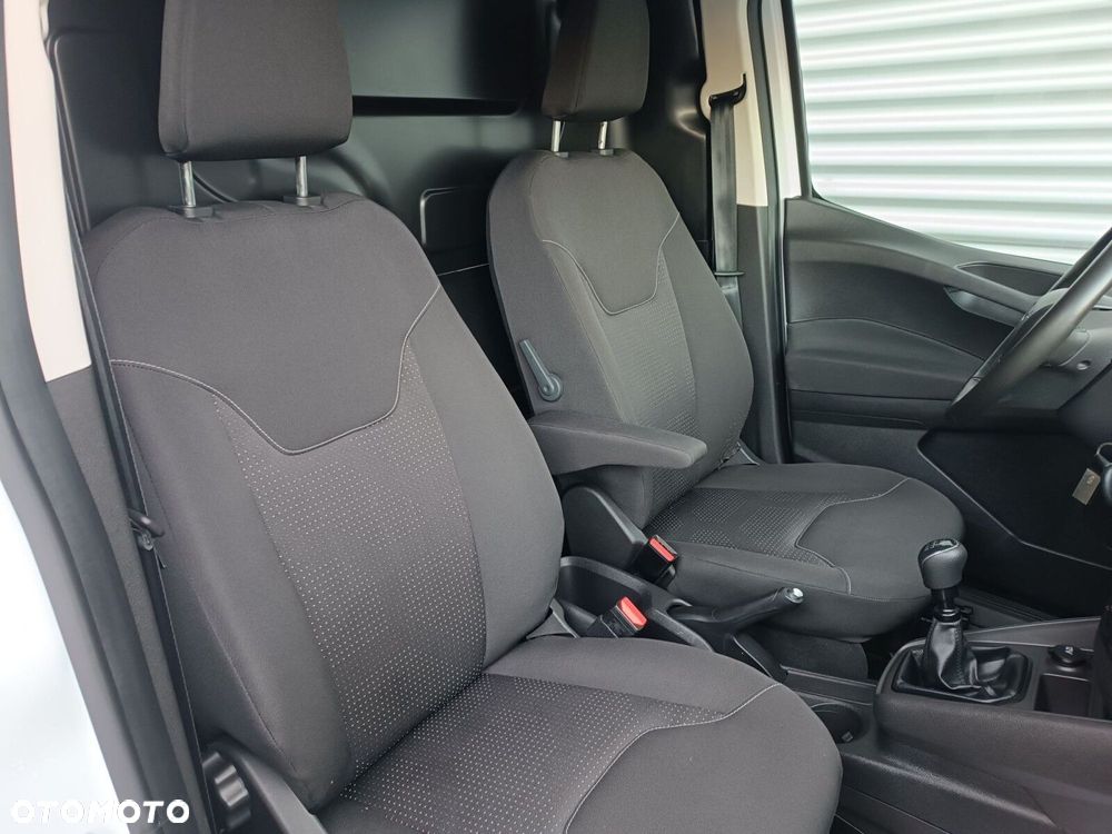 Ford transit-courier Trend - 22